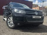 Volkswagen Touareg 2011 года за 12 850 000 тг. в Астана
