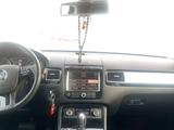 Volkswagen Touareg 2011 года за 12 850 000 тг. в Астана – фото 4