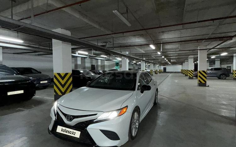 Toyota Camry — миниатюра 3