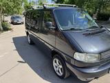 Volkswagen Caravelle 1997 годаүшін6 900 000 тг. в Караганда – фото 3