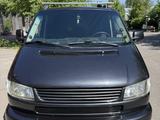 Volkswagen Caravelle 1997 годаүшін6 900 000 тг. в Караганда