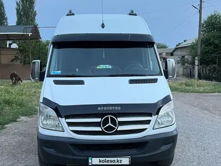 Mercedes-Benz Sprinter 2010 года за 12 000 000 тг. в Сарыагаш – фото 5