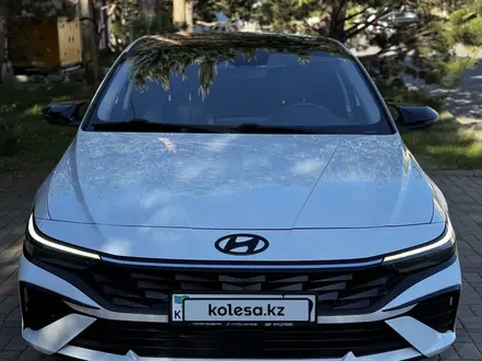 Hyundai Elantra 2024 года за 8 450 000 тг. в Караганда – фото 6