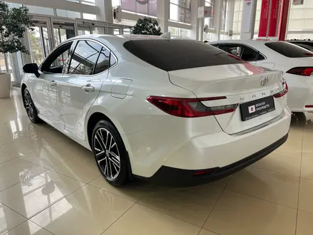 Toyota Camry Prestige 2025 года за 23 690 000 тг. в Караганда – фото 5