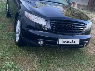 Infiniti FX35