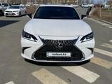 Lexus ES 250 2021 года за 24 500 000 тг. в Атырау – фото 2