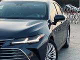 Toyota Avalon 2020 года за 16 500 000 тг. в Астана – фото 2