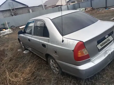 Hyundai Accent 2003 года за 650 000 тг. в Уральск – фото 6