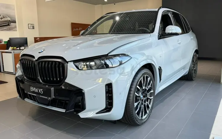 BMW X5 XDrive 40i 2025 года за 75 609 000 тг. в Актау