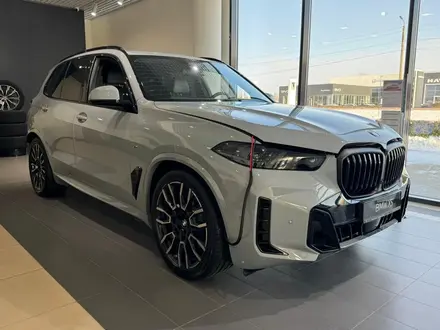BMW X5 XDrive 40i 2025 года за 75 609 000 тг. в Актау – фото 2