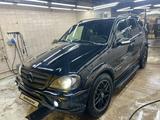 Mercedes-Benz ML 55 AMG 2003 года за 8 000 000 тг. в Караганда