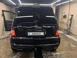 Mercedes-Benz ML 55 AMG 2003 года за 8 000 000 тг. в Караганда – фото 2