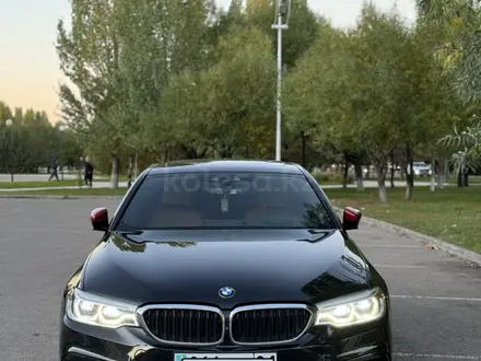 BMW 540 2017 года за 21 900 000 тг. в Астана – фото 3