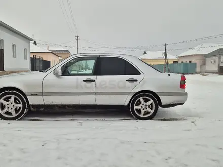 Mercedes-Benz E 200 1995 года за 2 100 000 тг. в Кызылорда – фото 13