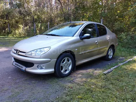 Peugeot 206 2008 года за 2 650 000 тг. в Петропавловск – фото 4