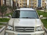 Toyota Highlander 2002 года за 7 290 000 тг. в Алматы