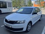 Skoda Rapid 2014 года за 4 000 000 тг. в Астана
