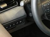 Toyota Camry Luxe eCVT 2025 годаүшін26 190 000 тг. в Алматы – фото 2