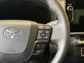 Toyota Camry Luxe eCVT 2025 годаүшін26 190 000 тг. в Алматы – фото 6