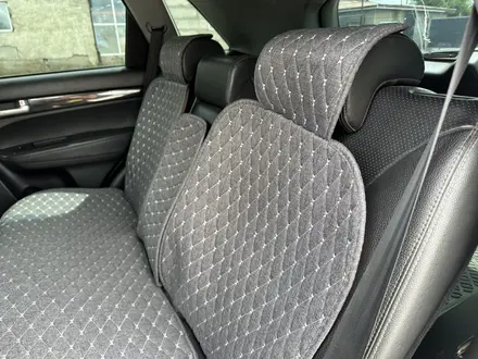 Kia Sorento 2010 года за 5 900 000 тг. в Актобе – фото 11