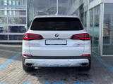 BMW X5 2021 года за 36 500 000 тг. в Алматы – фото 5