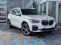 BMW X5 2021 года за 36 500 000 тг. в Алматы – фото 3