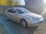 Mercedes-Benz C 240 2003 года за 3 500 000 тг. в Караганда