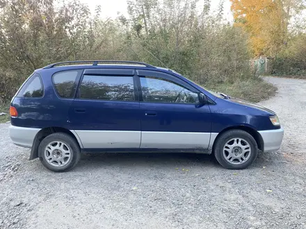 Toyota Ipsum 1996 года за 3 290 000 тг. в Усть-Каменогорск – фото 6