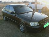 Hyundai Accent 2004 года за 2 400 000 тг. в Актобе – фото 3