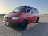 Volkswagen Multivan 1994 годаүшін3 800 000 тг. в Темиртау