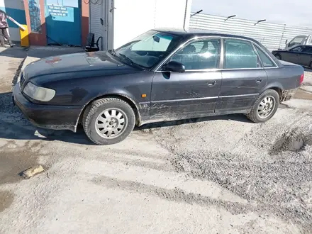 Audi A6 1995 года за 2 100 000 тг. в Астана – фото 3