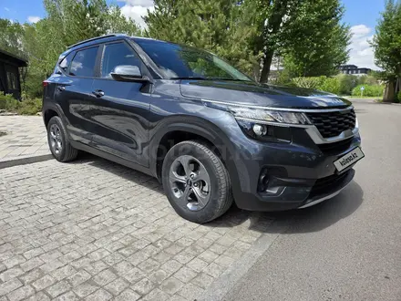 Kia Seltos 2022 года за 9 400 000 тг. в Астана