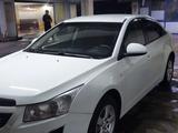 Chevrolet Cruze 2013 года за 4 000 000 тг. в Астана – фото 2