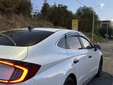 Hyundai Sonata 2022 годаүшін9 700 000 тг. в Алматы – фото 4