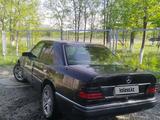 Mercedes-Benz E 200 1992 года за 800 000 тг. в Талдыкорган – фото 2