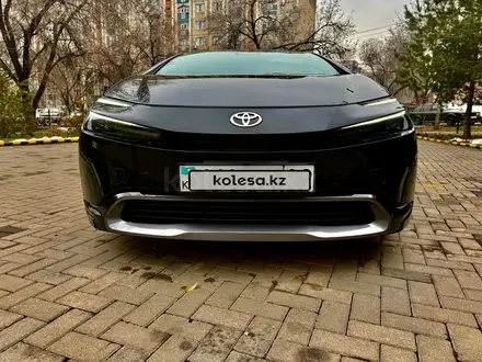 Toyota Prius 2023 года за 16 000 000 тг. в Алматы