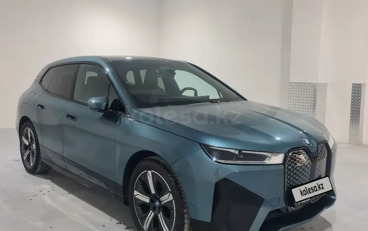 BMW iX 2023 года за 35 000 000 тг. в Алматы