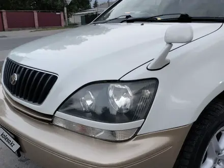Toyota Harrier 1998 года за 4 200 000 тг. в Алматы – фото 22
