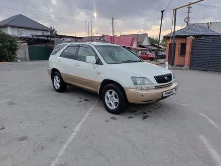 Toyota Harrier 1998 года за 4 200 000 тг. в Алматы – фото 3