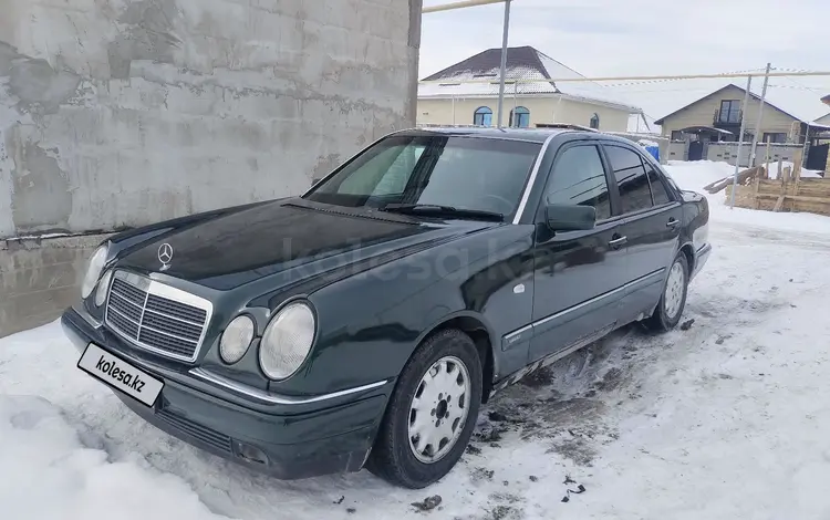 Mercedes-Benz E 230 1995 года за 2 200 000 тг. в Алматы