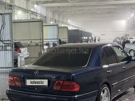 Mercedes-Benz E 280 1996 года за 3 200 000 тг. в Тараз – фото 3