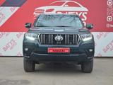 Toyota Land Cruiser Prado 2022 года за 41 000 000 тг. в Актобе – фото 2