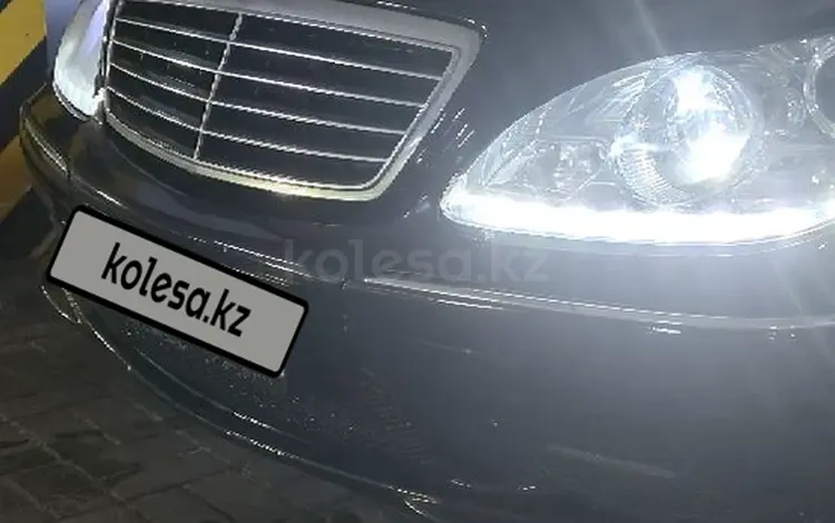 Mercedes-Benz S 500 2000 годаfor4 500 000 тг. в Астана