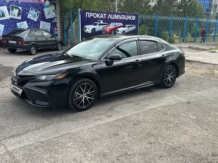 Toyota Camry 2022 года за 13 500 000 тг. в Павлодар – фото 5