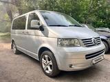Volkswagen Caravelle 2007 годаүшін8 000 000 тг. в Усть-Каменогорск – фото 4