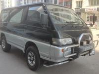 Mitsubishi Delica 1997 годаfor2 500 000 тг. в Алматы