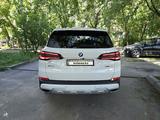 BMW X5 2022 года за 46 000 000 тг. в Алматы – фото 5