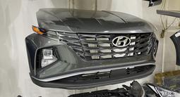 Передний бампер Hyundai Tucson 2023 за 20 000 тг. в Алматы