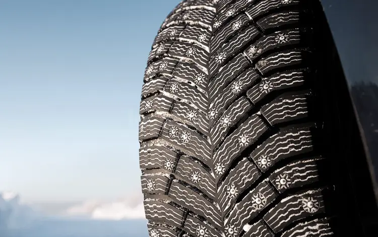 285/45R22 X-Ice North 4 SUV 114T Michelin за 325 000 тг. в Алматы