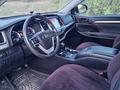 Toyota Highlander 2018 года за 15 900 000 тг. в Семей – фото 8